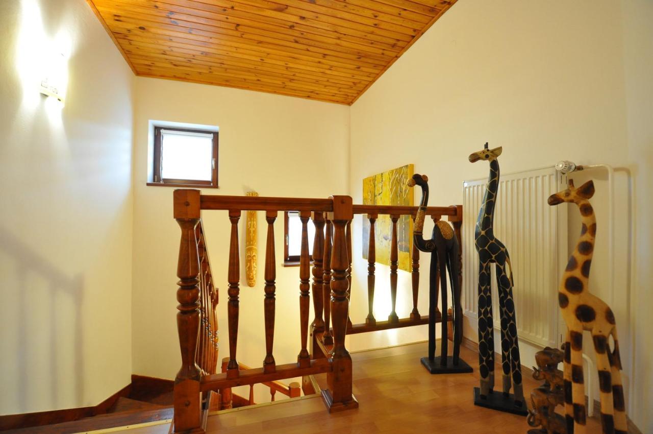 Rodinny Dom "Ako Doma" Veľký Slavkov Esterno foto